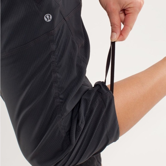 Lululemon Studio Crop - Picture 7 of 7